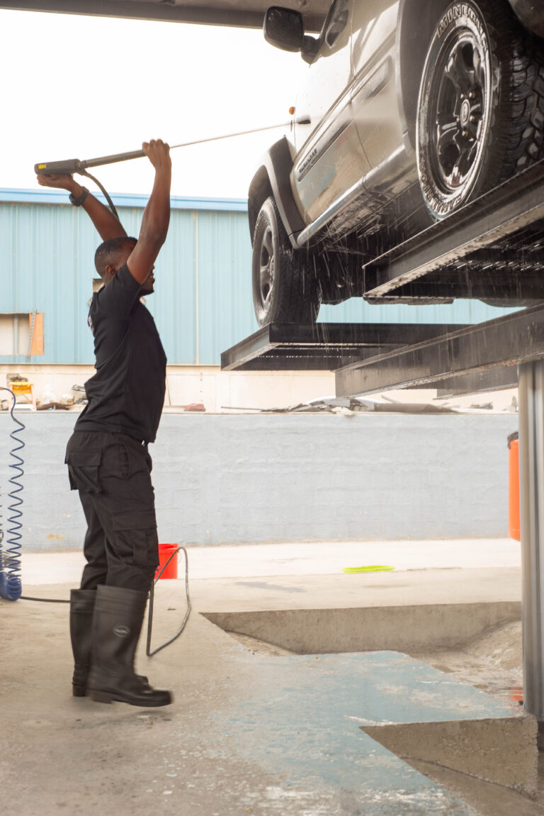 Car Wash Service garage